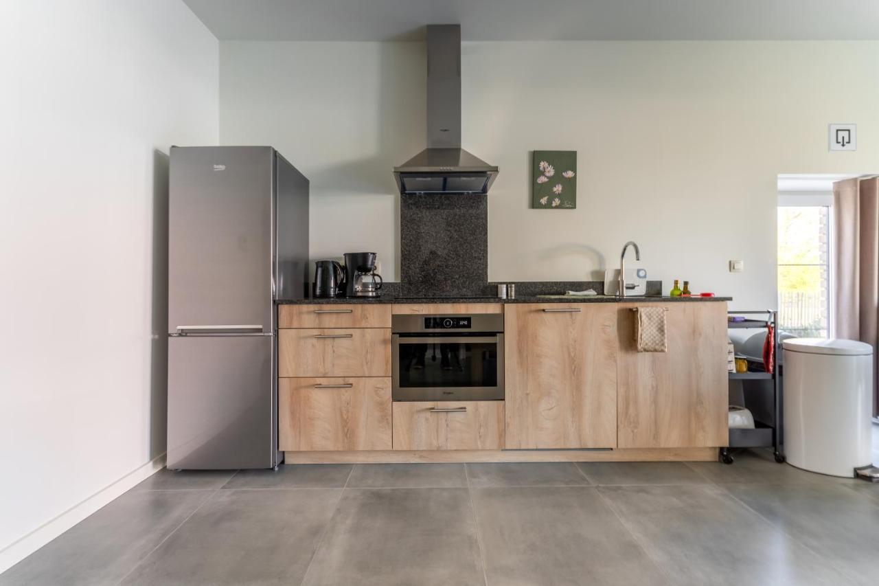 De Hoog Velden 12 Apartment Pelt Bagian luar foto